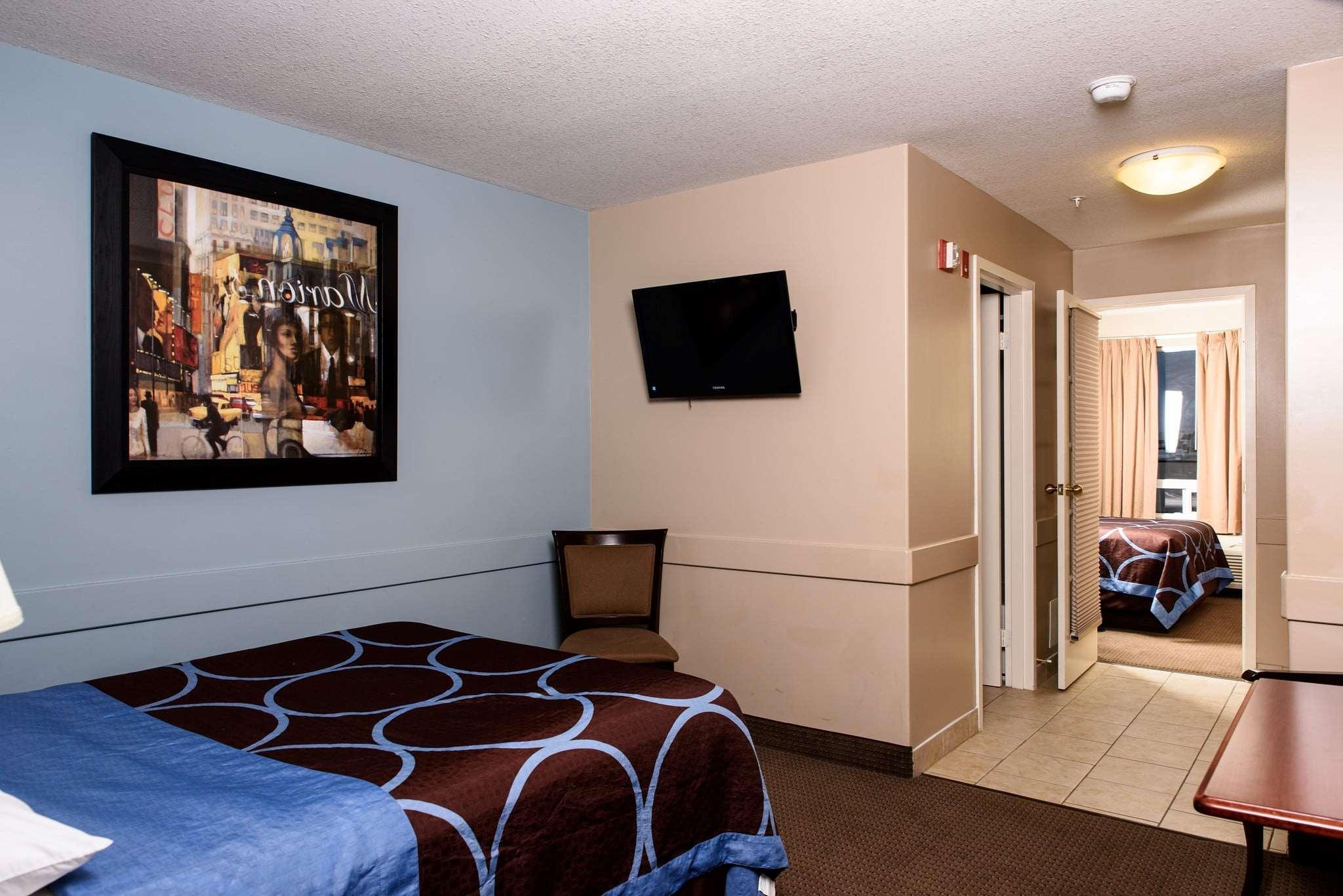 Отель Super 8 By Wyndham Edmonton South Экстерьер фото