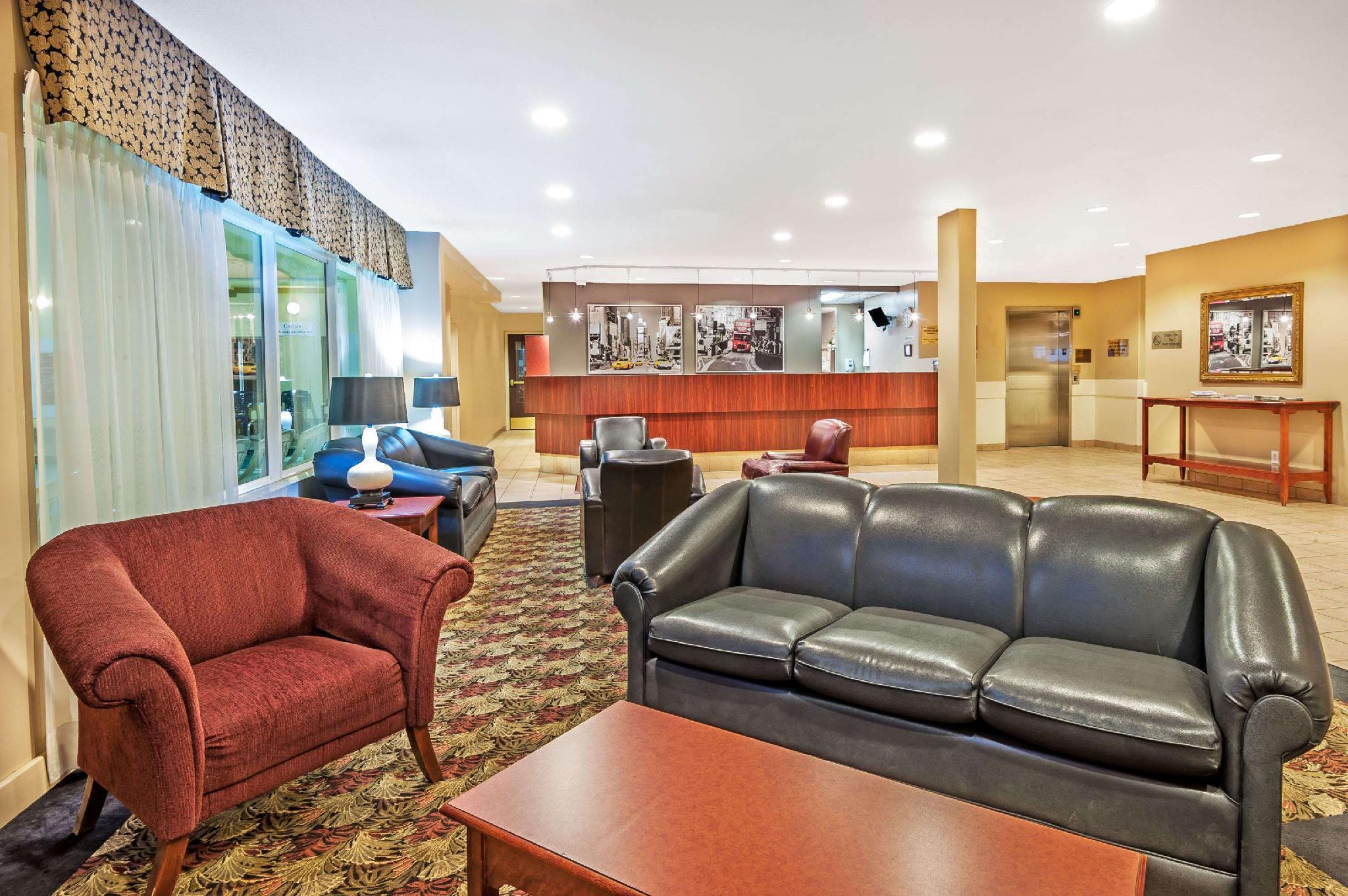 Отель Super 8 By Wyndham Edmonton South Экстерьер фото